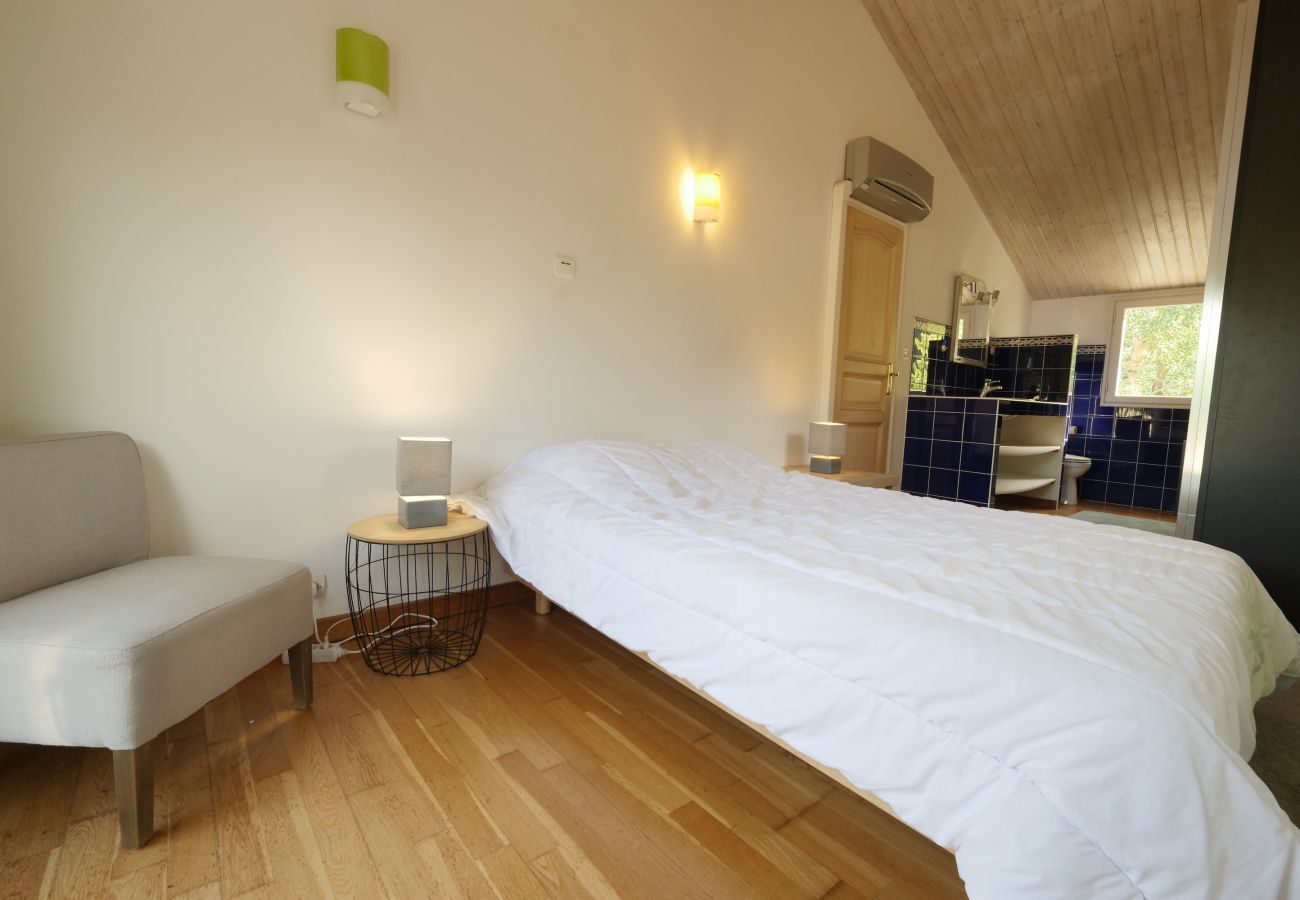 Maison à Saint-Jean-de-Monts - Villa avec piscine pour 8