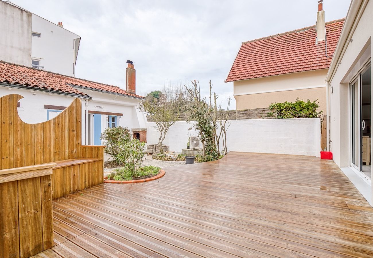Maison à Saint-Jean-de-Monts - Vacances pour 10 personnes, tout à pied ! 