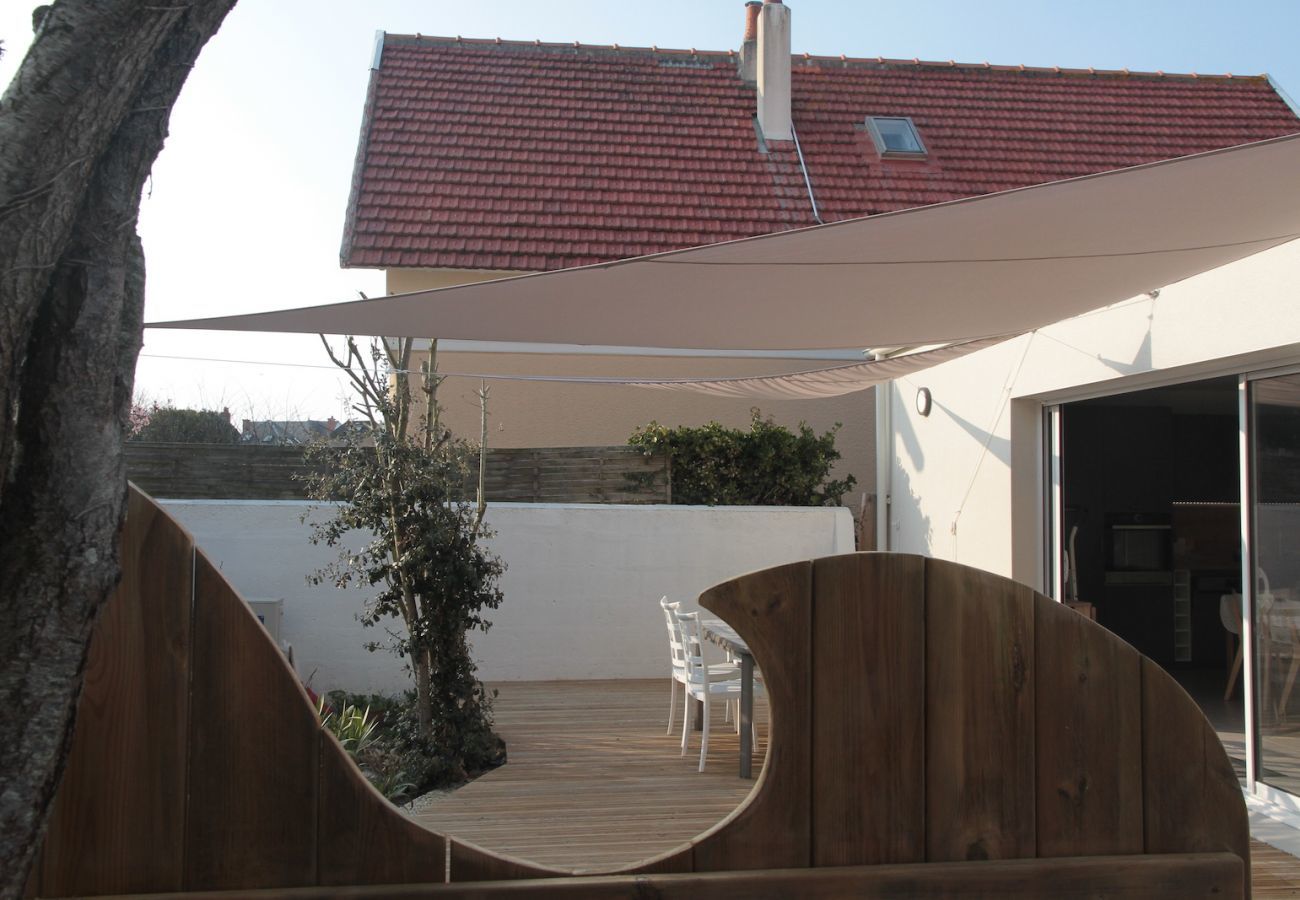 Maison à Saint-Jean-de-Monts - Vacances pour 10 personnes, tout à pied ! 