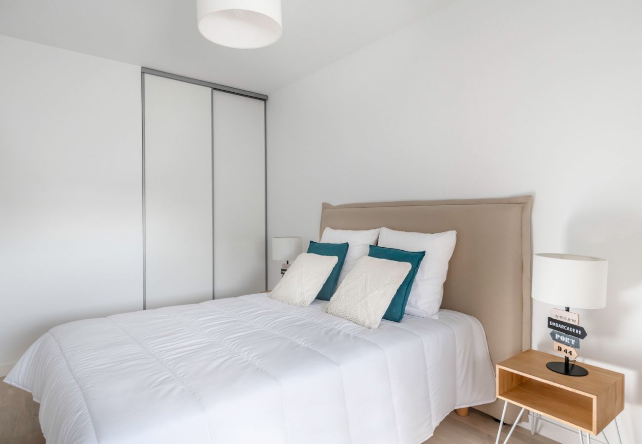 Appartement à Pléneuf-Val-André - À 50m de la plage, bel appartement sous les toits