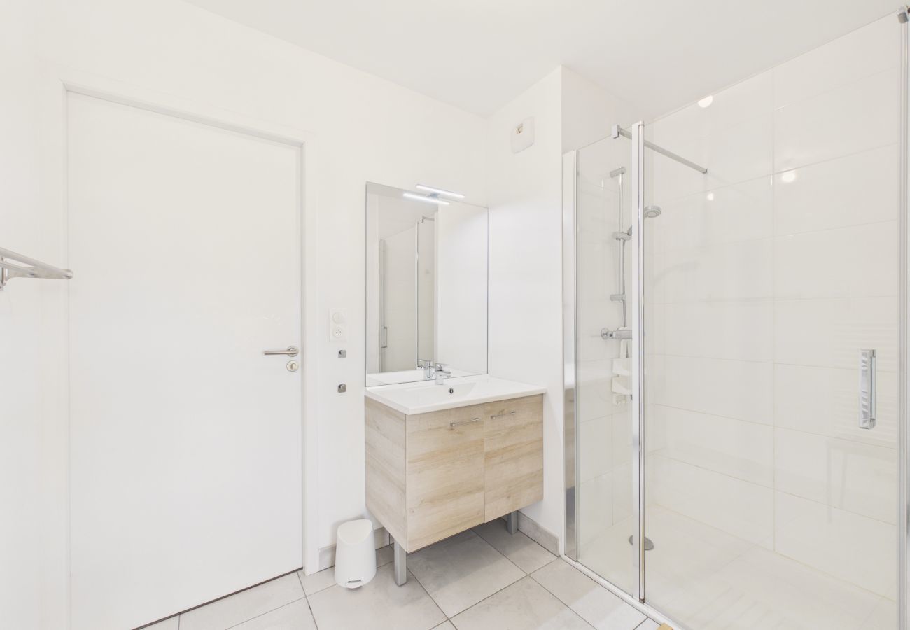 Appartement à Pléneuf-Val-André - Séjour pour 4 face à la grande plage de Pléneuf
