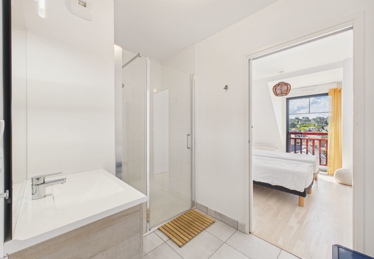 Appartement à Pléneuf-Val-André - Séjour pour 4 face à la grande plage de Pléneuf