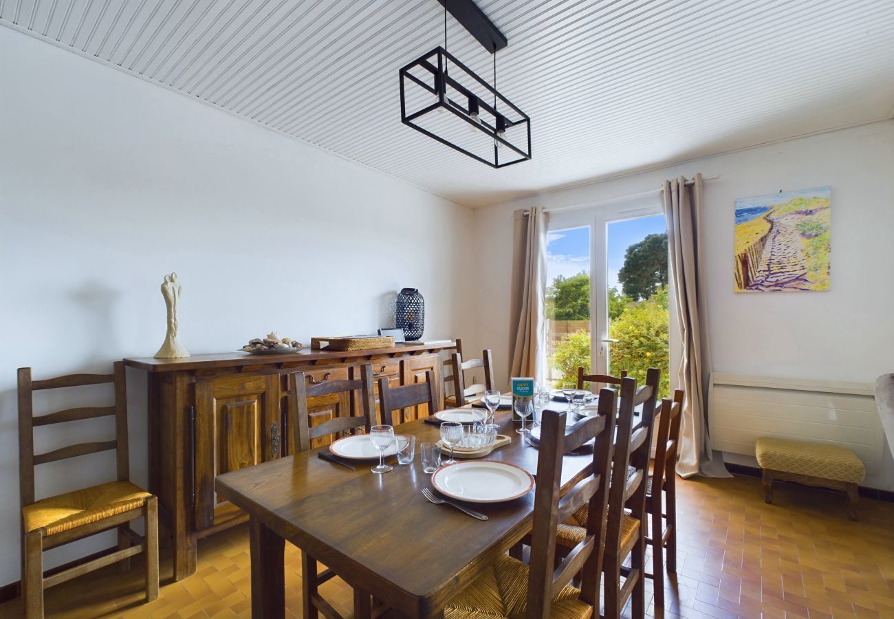Maison à Brem-sur-Mer - Nature et découverte pour 8 personnes à Brem 