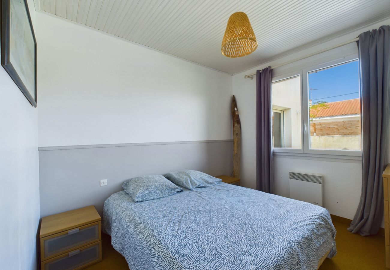 Maison à Brem-sur-Mer - Nature et découverte pour 8 personnes à Brem 