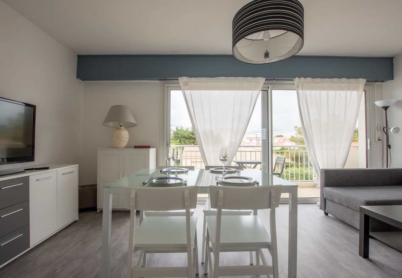 Appartement à Notre-Dame-de-Monts - À 50m de la plage, appartement pour 4