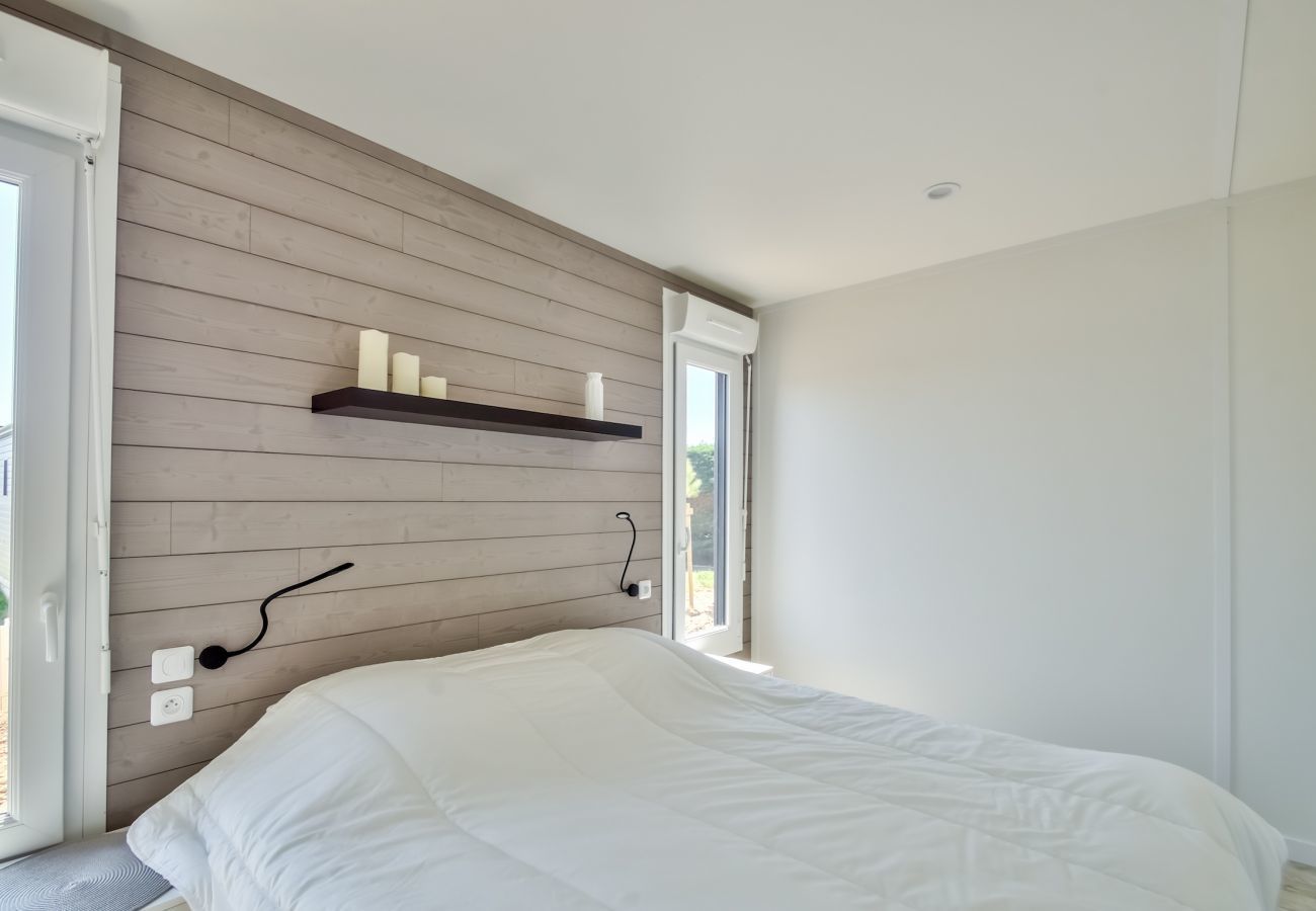 Chalet à Bretignolles-sur-Mer - Chalet pour 8 dans résidence avec piscine chauffée