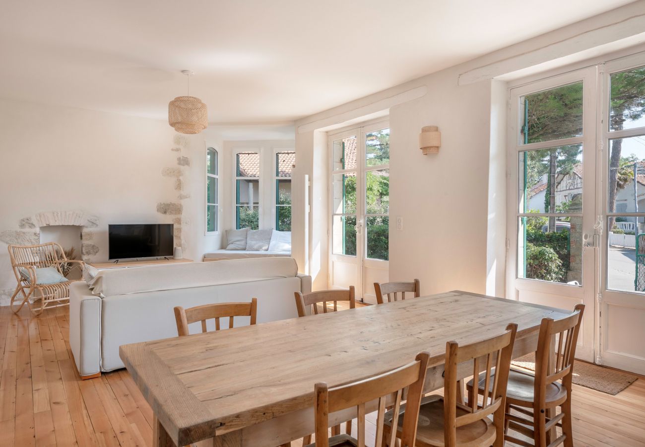 Appartement à La Baule-Escoublac - À 400m de la plage, appartement pour 8