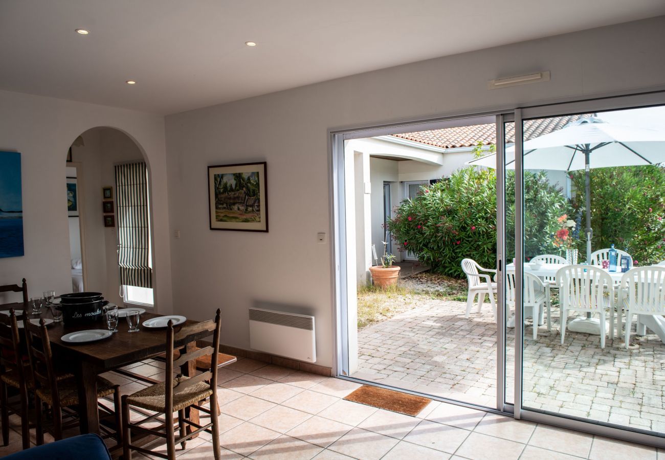 Maison à Saint-Gilles-Croix-de-Vie - La Maison Bleue : À 8 à St Gilles-Croix-de-Vie