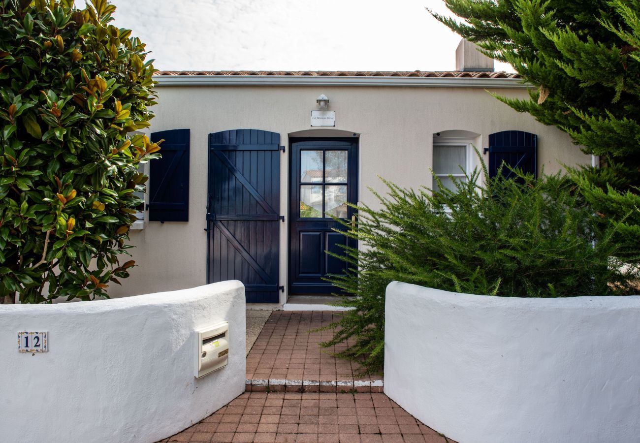 Maison à Saint-Gilles-Croix-de-Vie - La Maison Bleue : À 8 à St Gilles-Croix-de-Vie