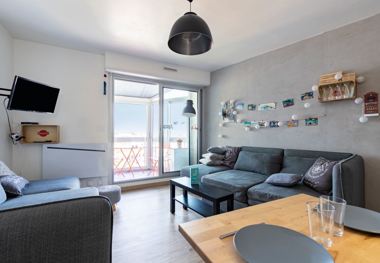 Appartement à Saint-Gilles-Croix-de-Vie - À 50m de la Grande Plage, appartement pour 4 