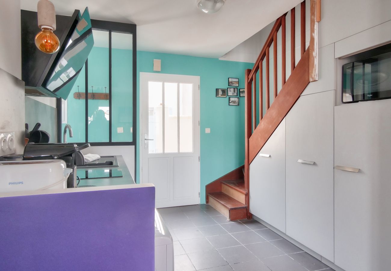 Maison à La Flotte - Jolie maison en résidence avec piscine pour 5