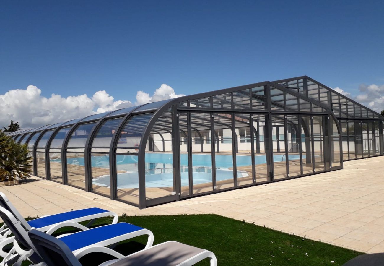 Chalet à Bretignolles-sur-Mer - Chalet pour 6 dans un domaine avec piscine