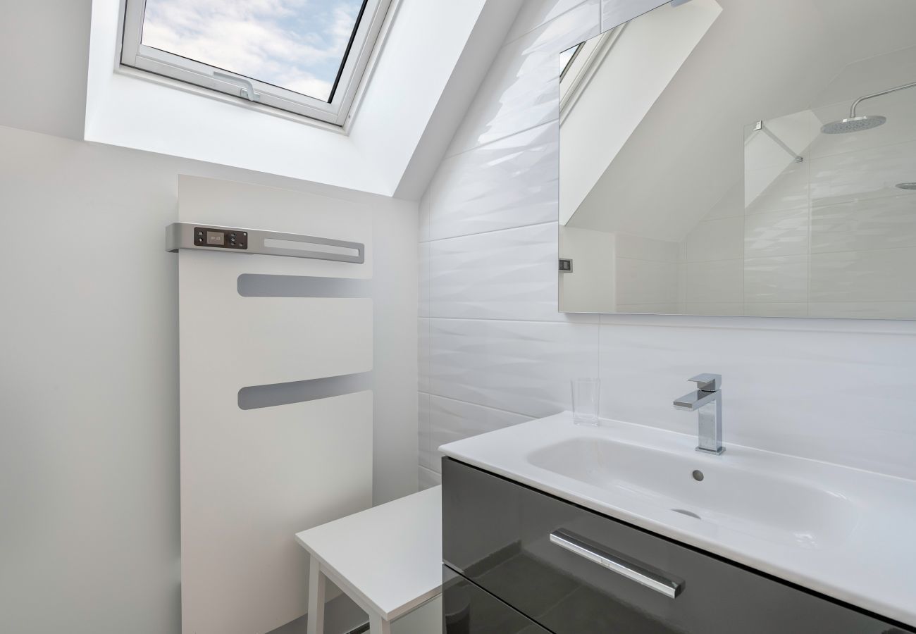 Maison à Saint-Gildas-de-Rhuys - Villa moderne pour 15 avec piscine - Centre 