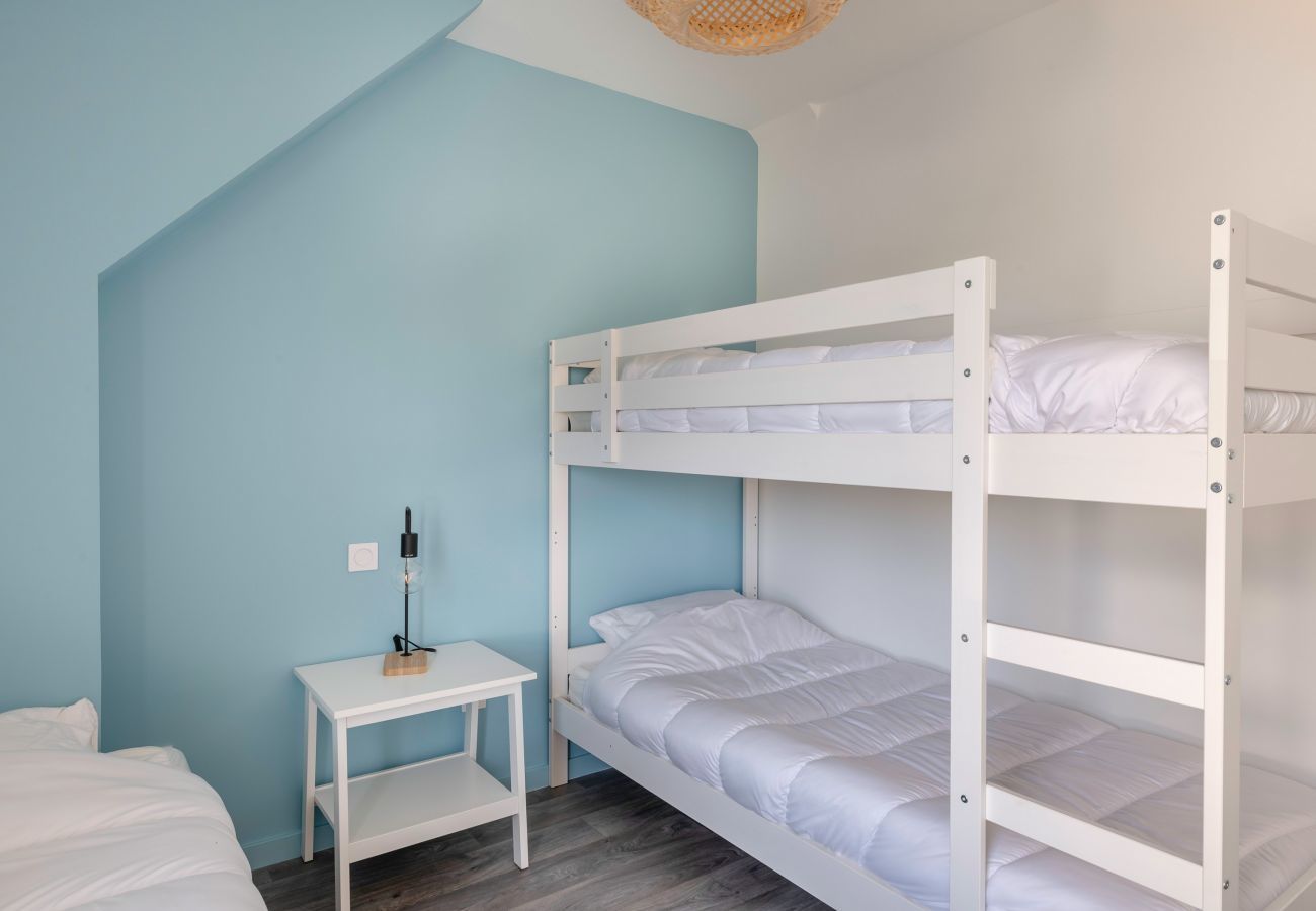 Maison à Saint-Gildas-de-Rhuys - Villa moderne pour 15 avec piscine - Centre 