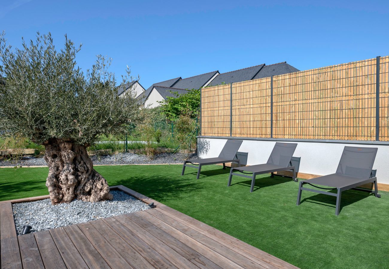 Maison à Saint-Gildas-de-Rhuys - Villa moderne pour 15 avec piscine - Centre 