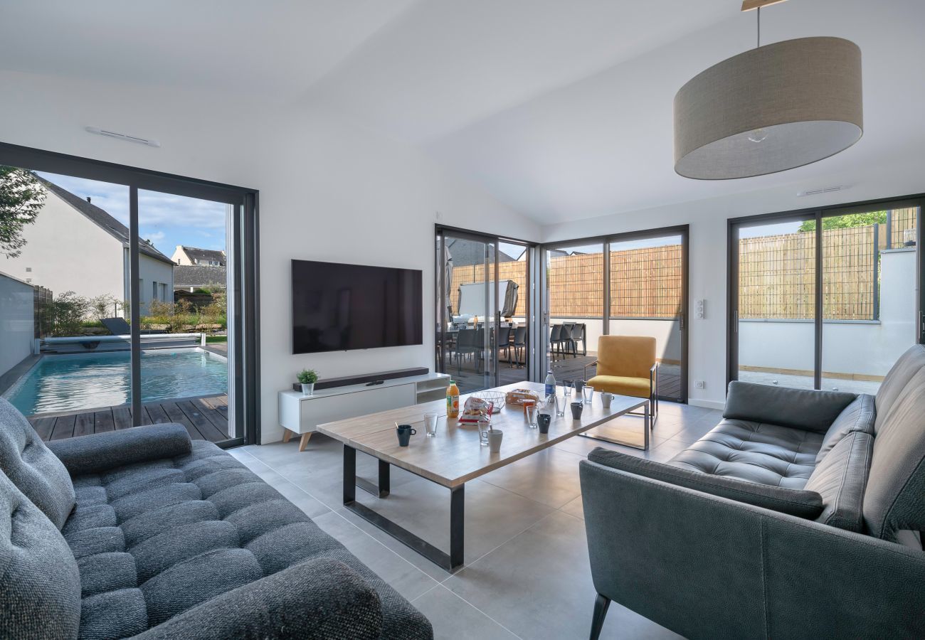 Maison à Saint-Gildas-de-Rhuys - Villa moderne pour 15 avec piscine - Centre 