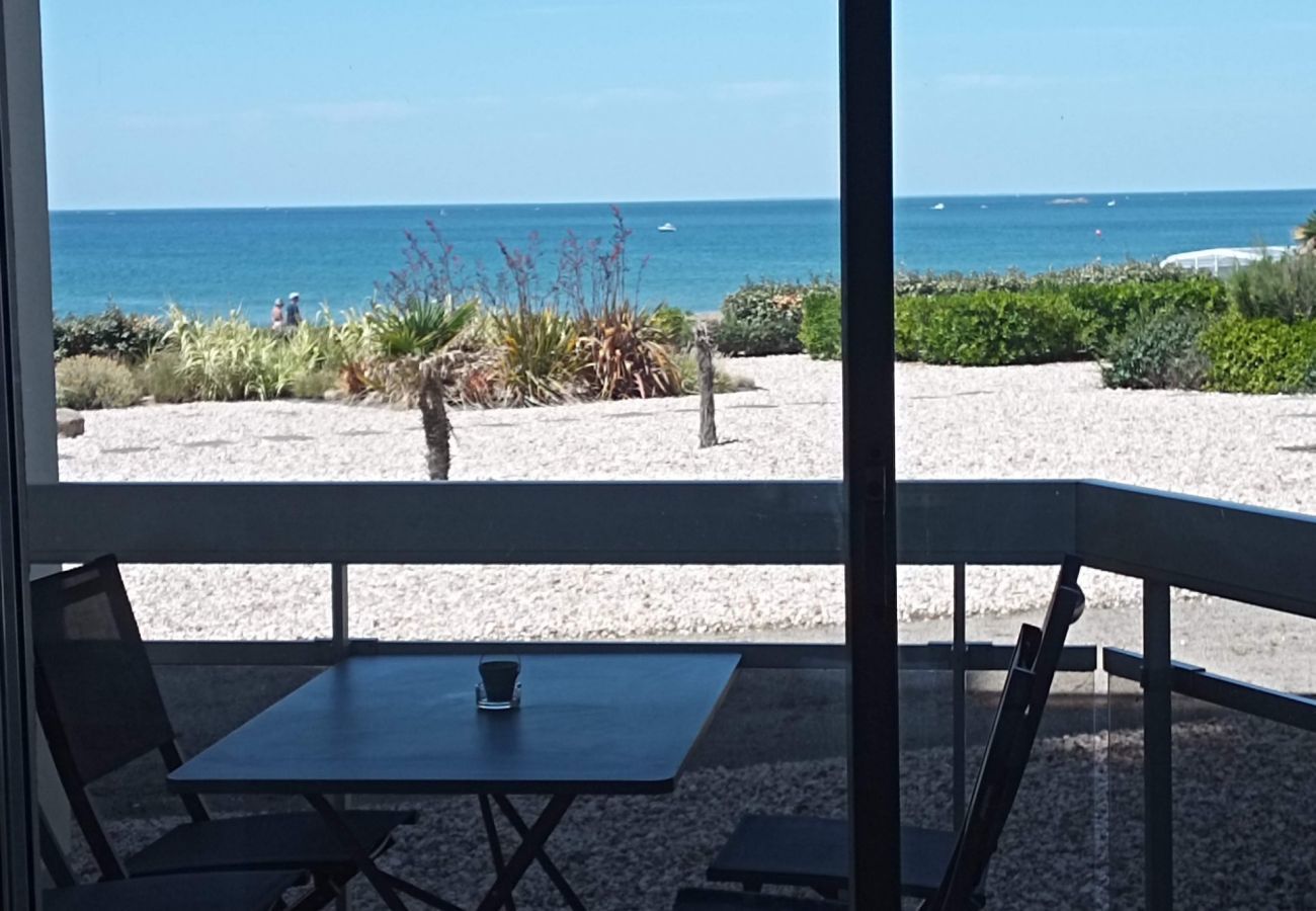 Appartement à Saint-Gilles-Croix-de-Vie - Front de mer et vue sur océan - Séjour pour 4
