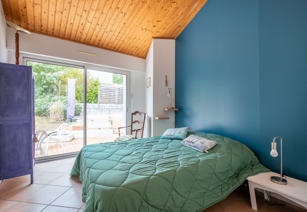 Maison à Barbâtre - Grande maison pour 6 personnes - 300m de la plage