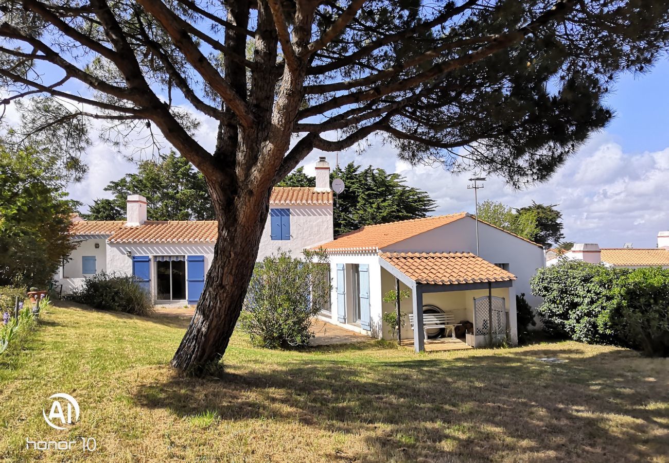 Maison à Barbâtre - Grande maison pour 6 personnes - 300m de la plage