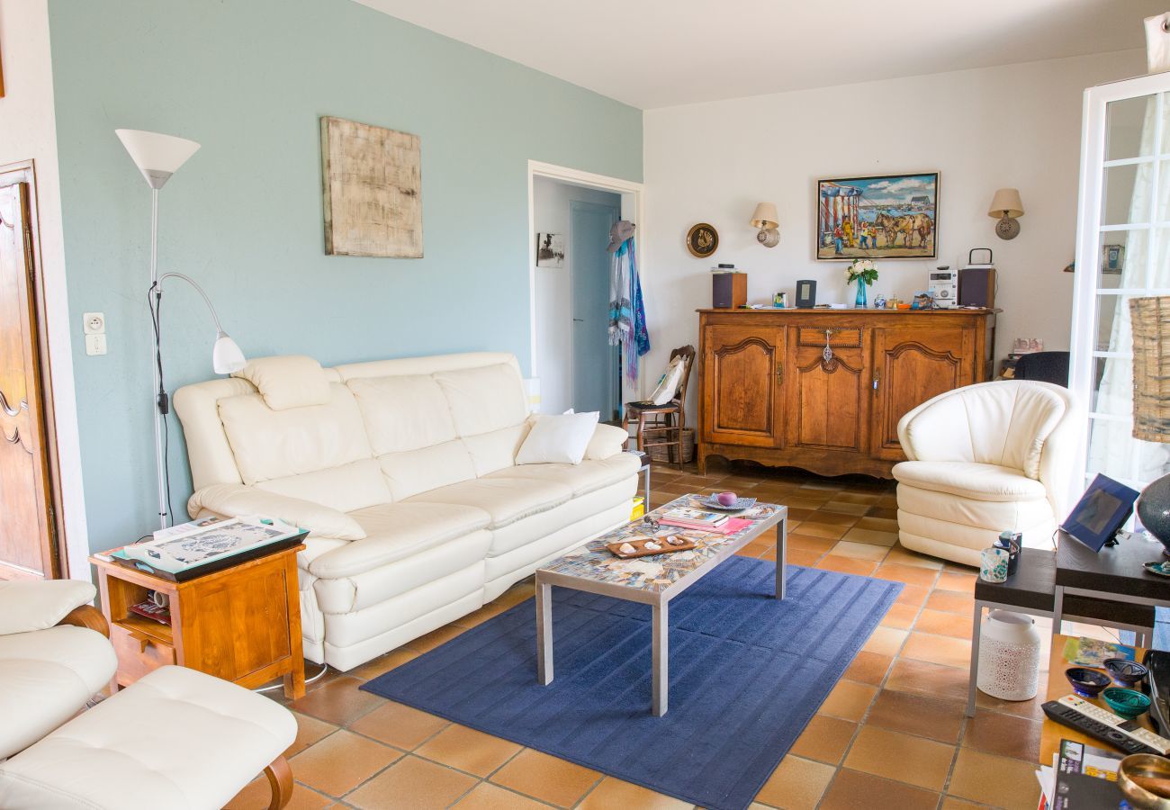 Maison à Penmarch - À 600m de la plage, maison de famille pour 9