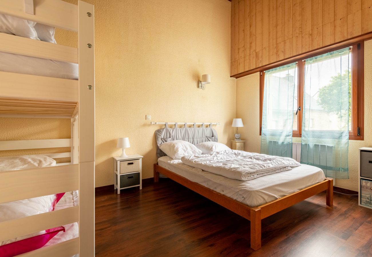 Maison à Sarzeau - Grande maison pour 10 avec piscine, à Sarzeau 