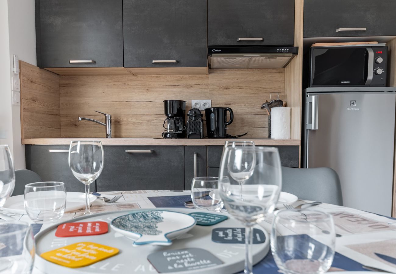 Maison à Arzon - Maison pour 4 avec jardin - 300 m de la plage