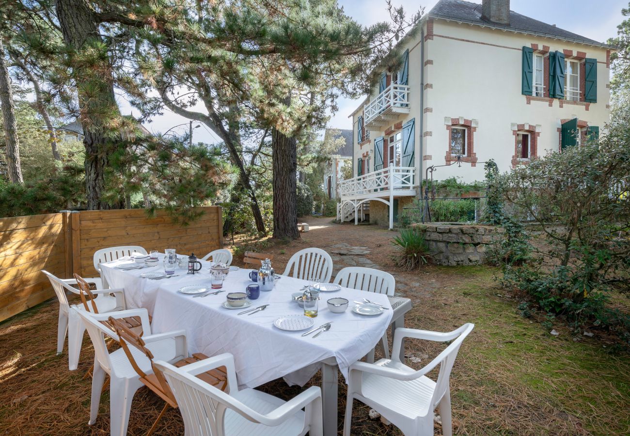 Maison à Saint-Brevin-les-Pins - Villa familiale à 300m de la plage de L’Océan
