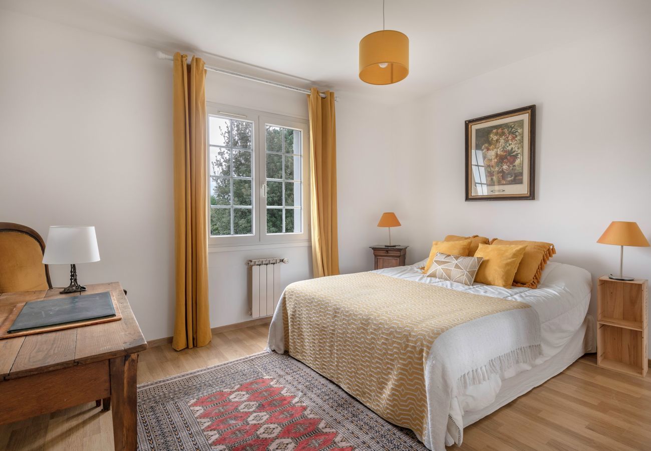 Maison à Mesquer - Belle maison chaleureuse pour 14 personnes 