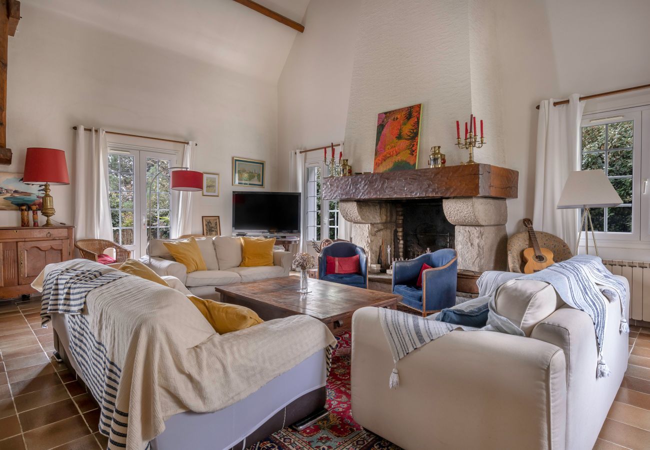 Maison à Mesquer - Belle maison chaleureuse pour 14 personnes 