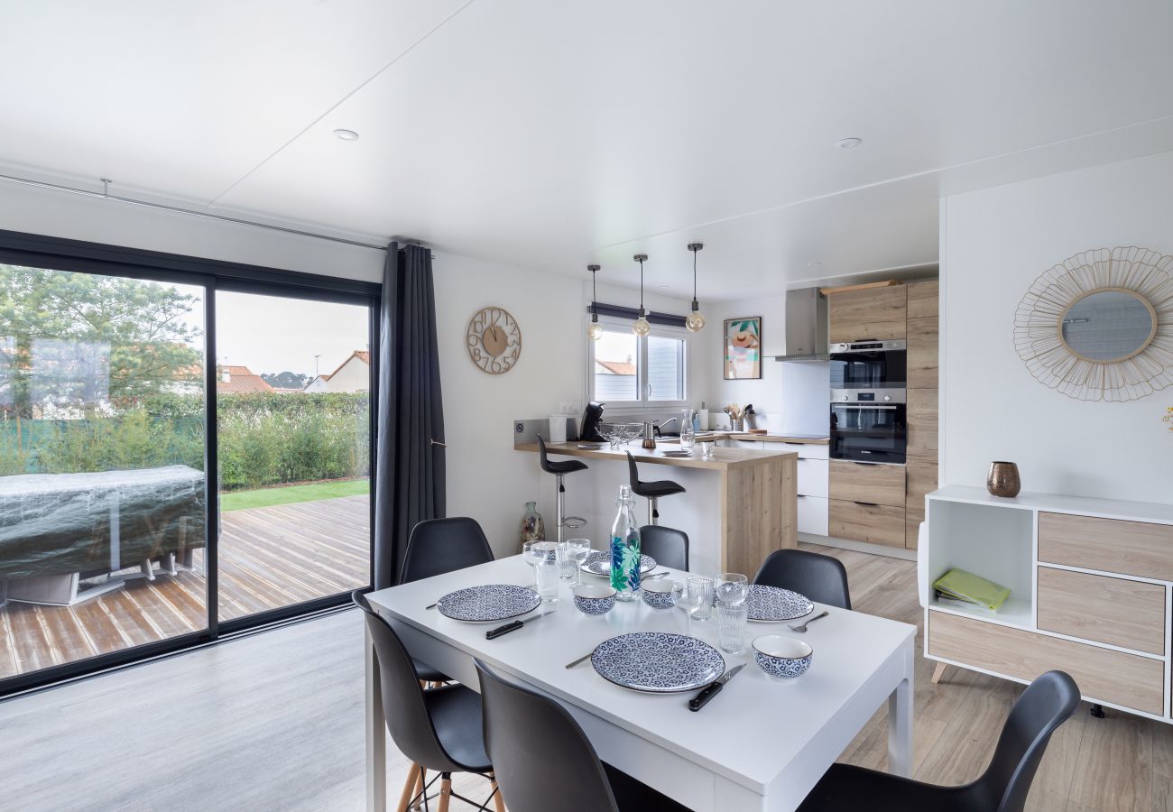 Chalet à Bretignolles-sur-Mer - Chalet neuf pour 8 dans une résidence avec piscine