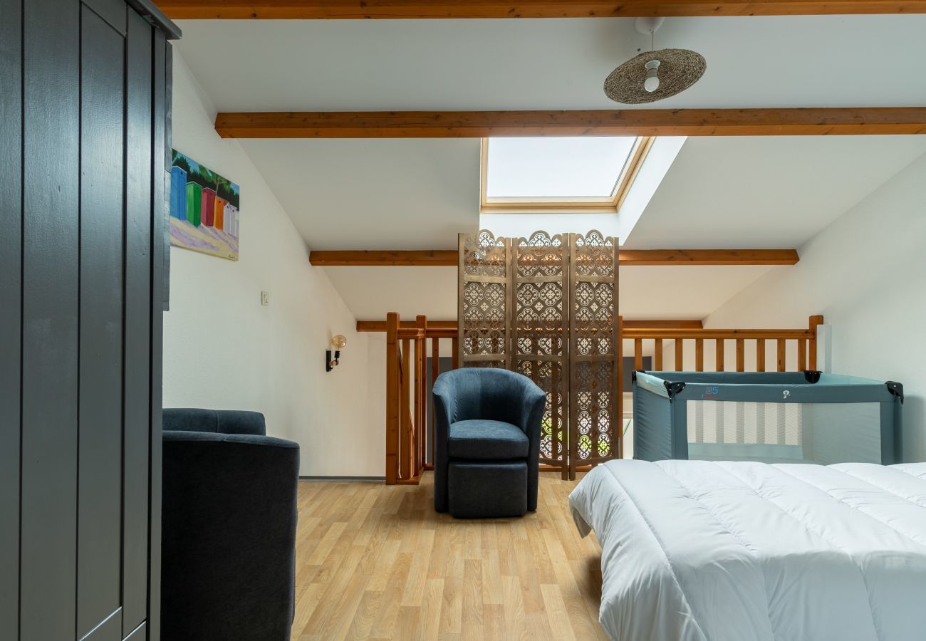 Appartement à Les Sables-d´Olonne - Appart pour 4 - Piscine - Au coeur de La Chaume