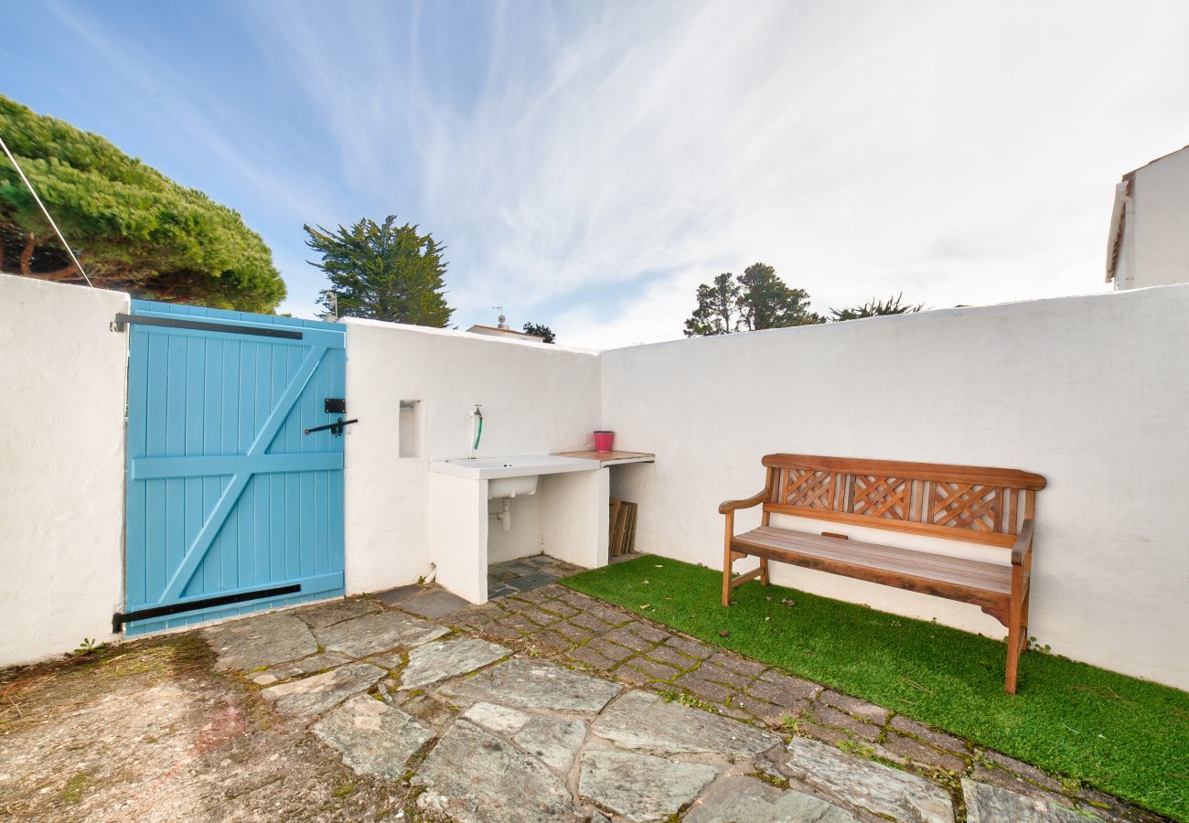 Maison à La Guérinière - Maison pour 5 - Terrasse - 600m de la plage