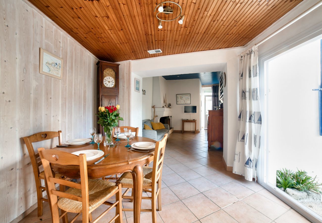 Maison à Noirmoutier-en-l´Ile - Jolie maison avec cour pour 5 personnes
