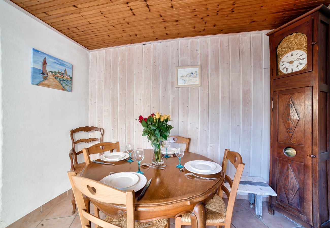Maison à Noirmoutier-en-l´Ile - Jolie maison avec cour pour 5 personnes