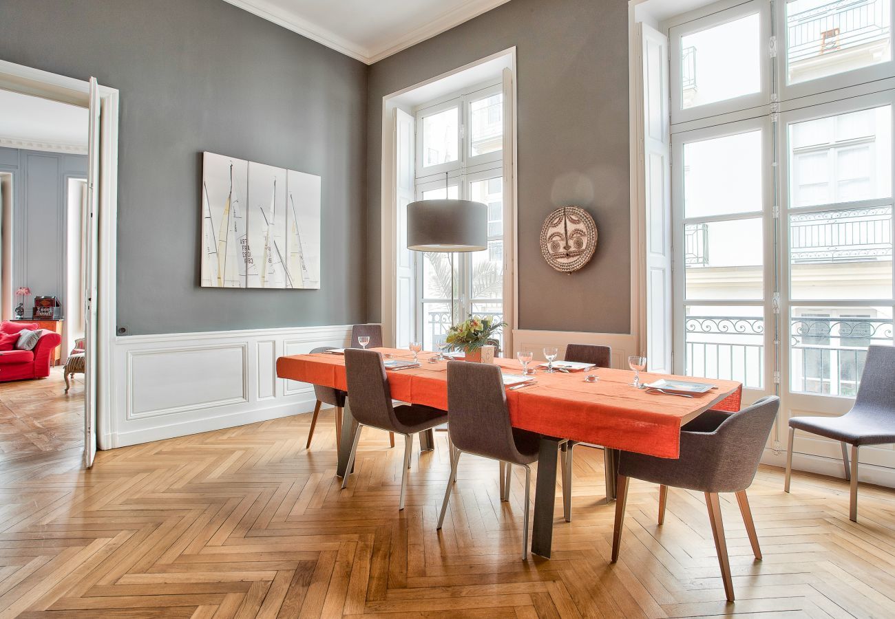 Appartement à Nantes - En plein centre ville, appartement d'exception ! 