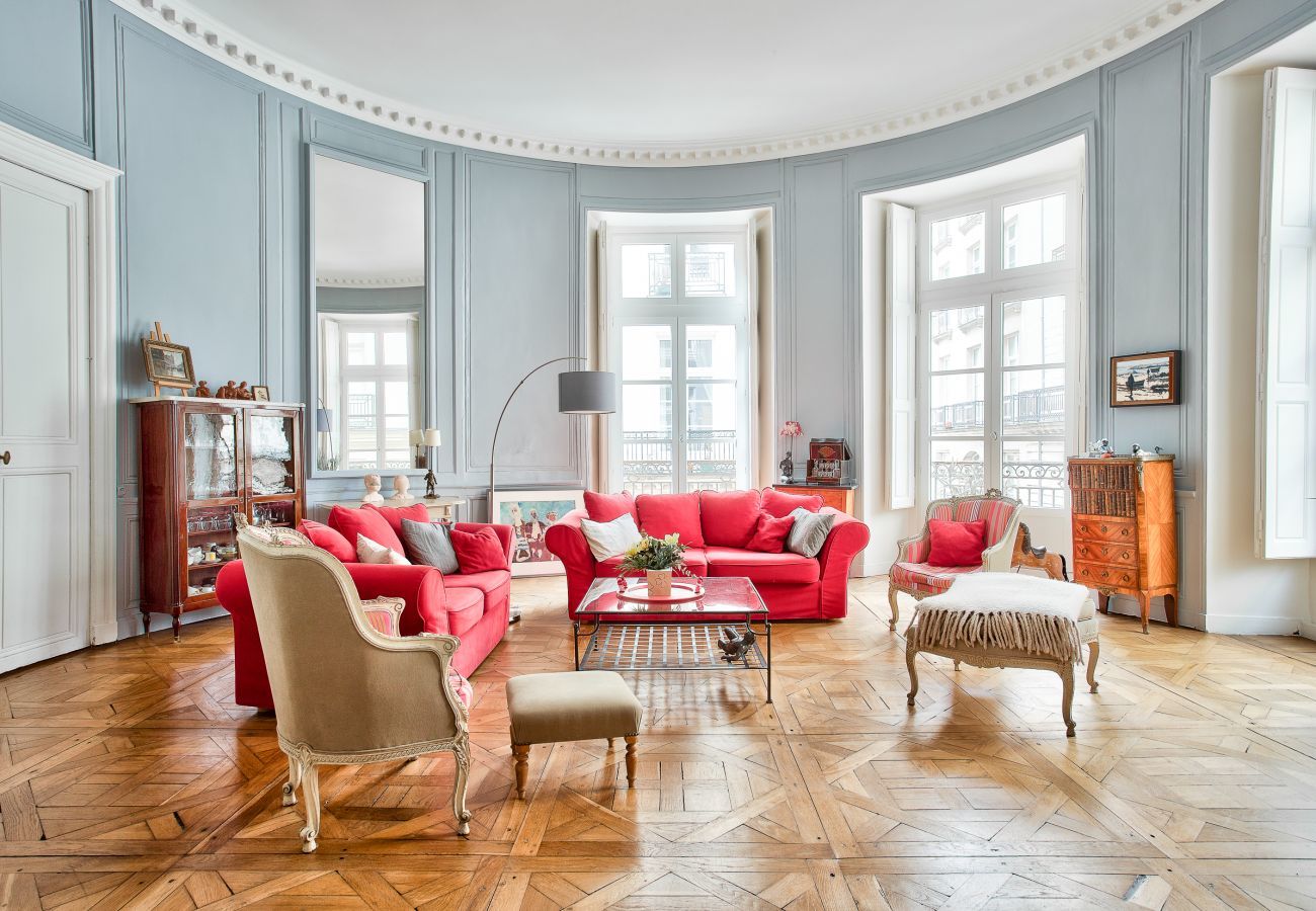 Appartement à Nantes - En plein centre ville, appartement d'exception ! 