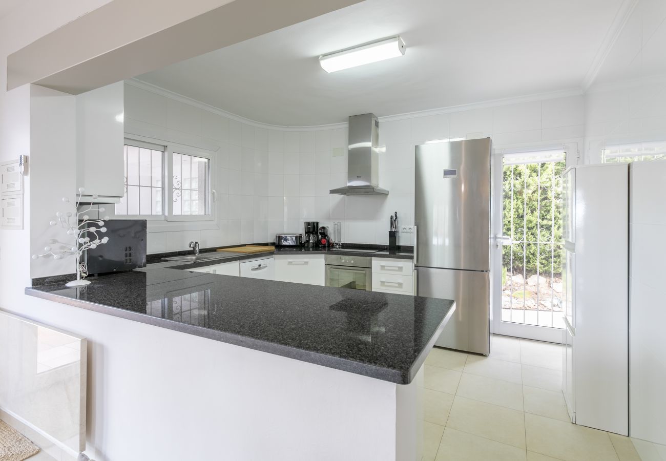 Villa à Moraira - Maison pour 8 - Piscine -  Détente à Moraira 