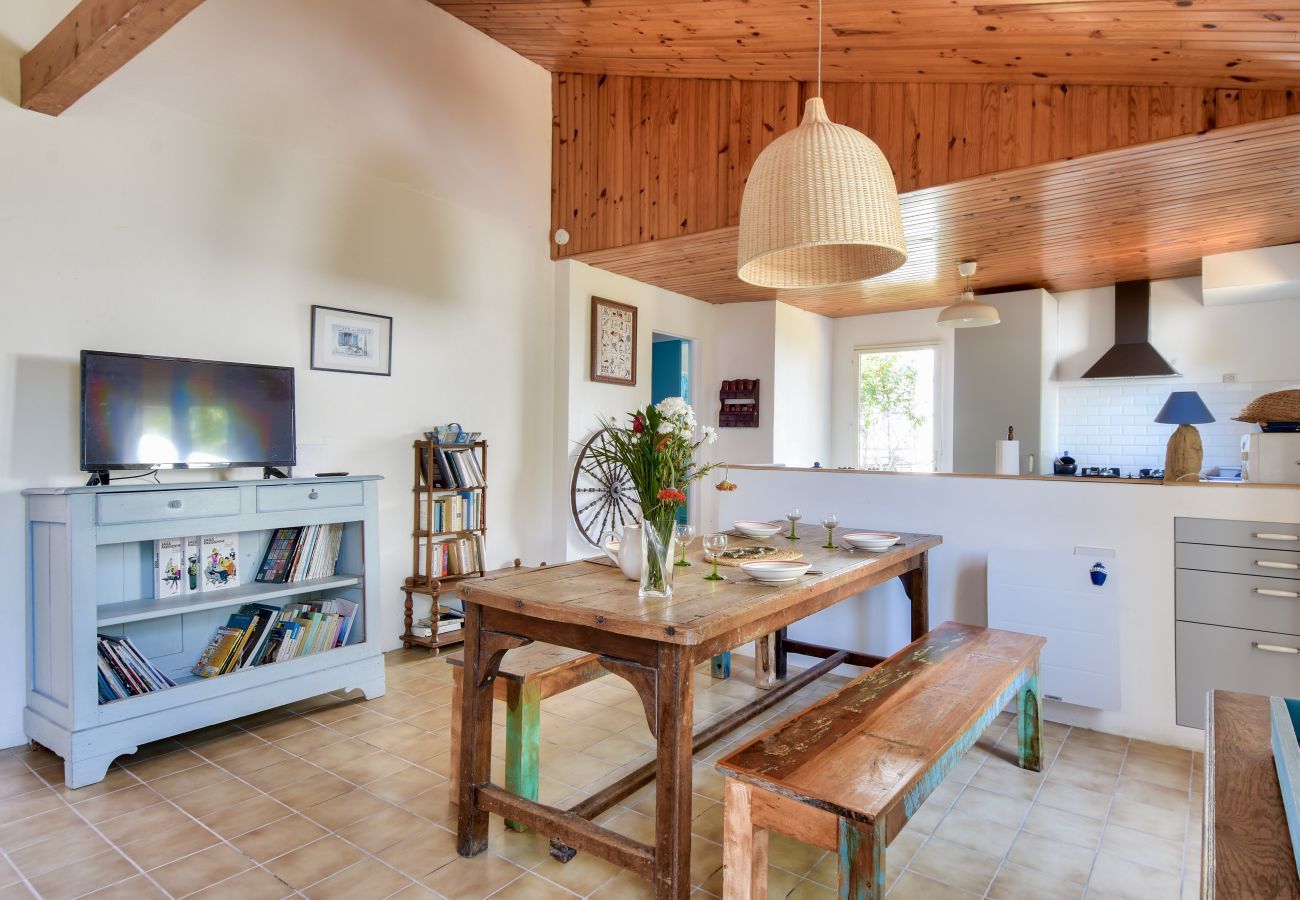 Maison à La Guérinière - Maison pour 4- Jardin - 600m de la plage