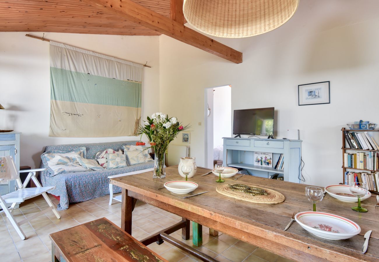 Maison à La Guérinière - Maison pour 4- Jardin - 600m de la plage