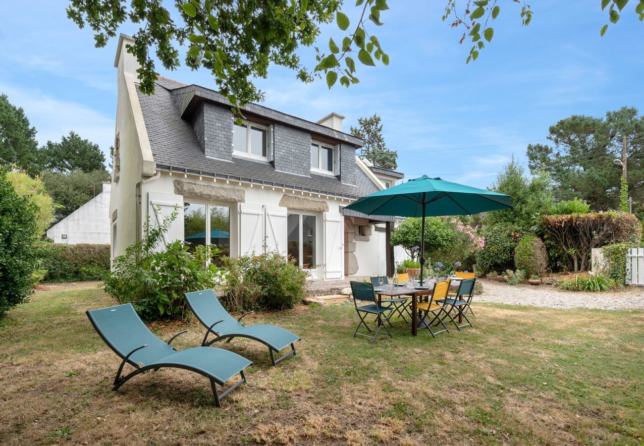 Maison à Saint-Gildas-de-Rhuys - Détente et jardin - 6 personnes - 550m de la plage