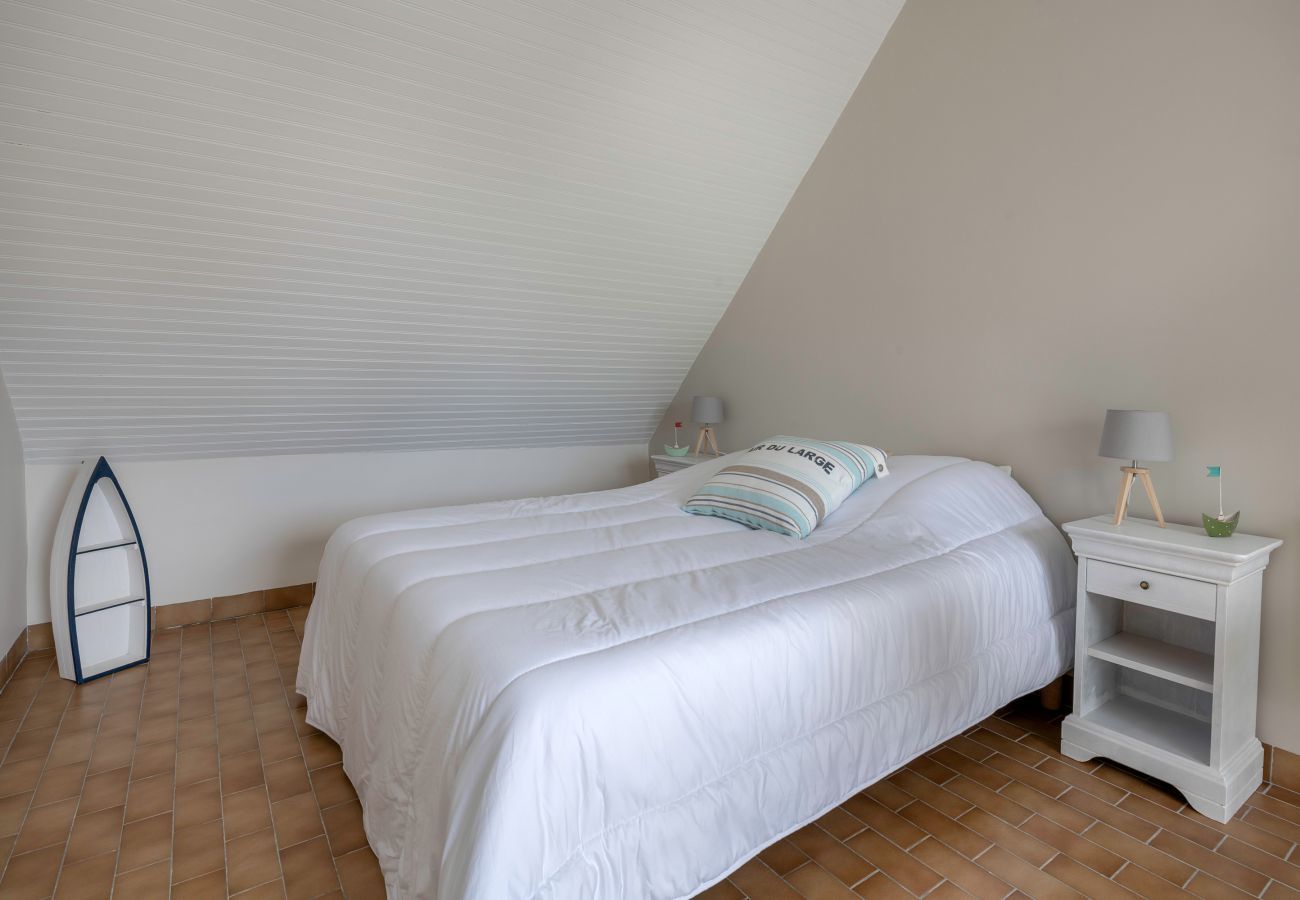Maison à Saint-Gildas-de-Rhuys - Détente et jardin - 6 personnes - 550m de la plage
