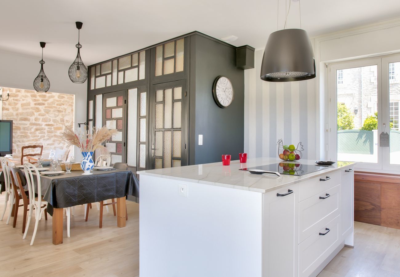 Maison à Plobannalec-Lesconil - À 400m de la plage- Terrasse-  Jolie maison pour 5 