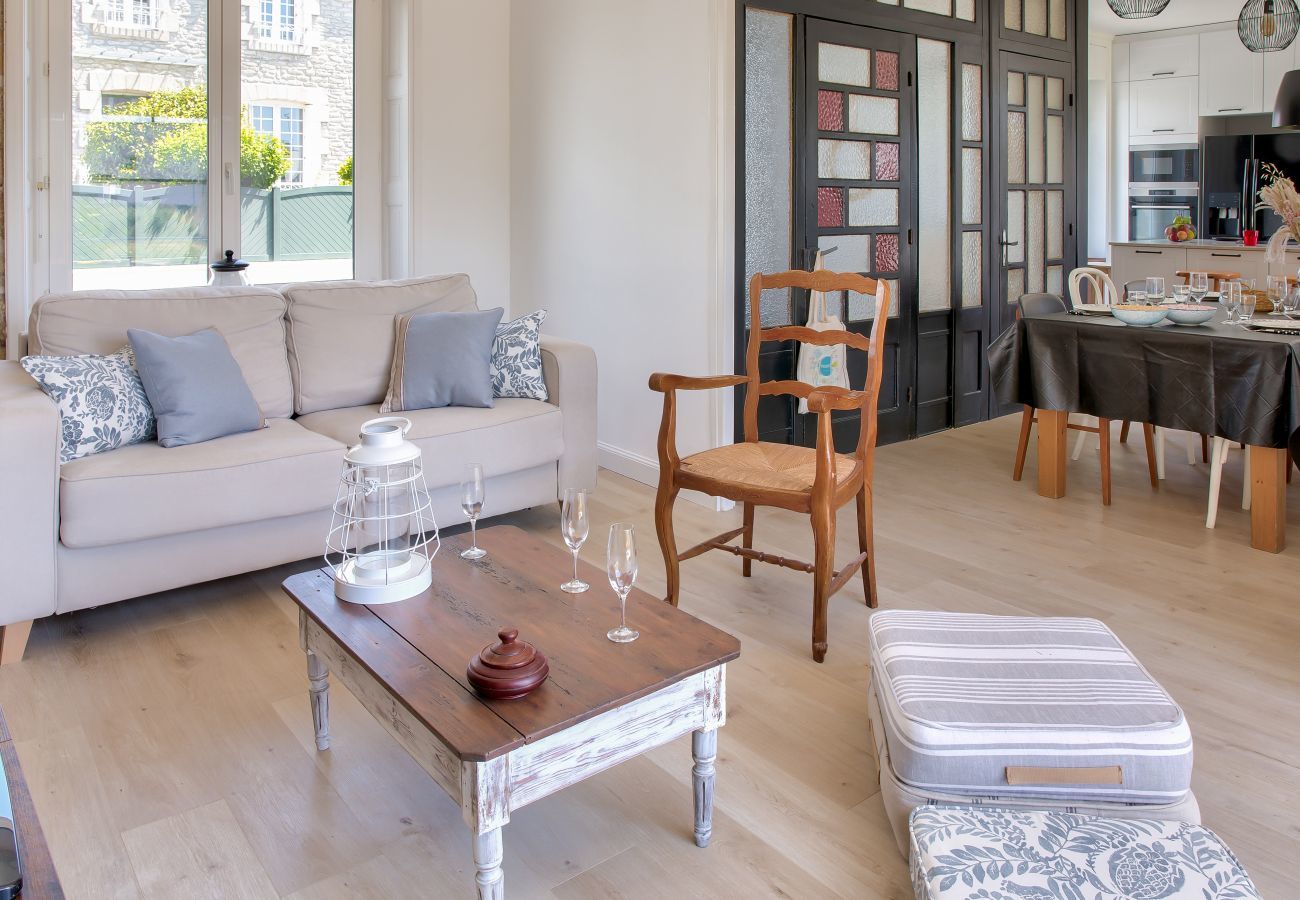 Maison à Plobannalec-Lesconil - À 400m de la plage- Terrasse-  Jolie maison pour 5 