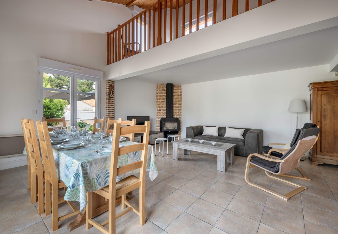 Maison à La Plaine-sur-Mer - Maison 10p au calme 200m mer