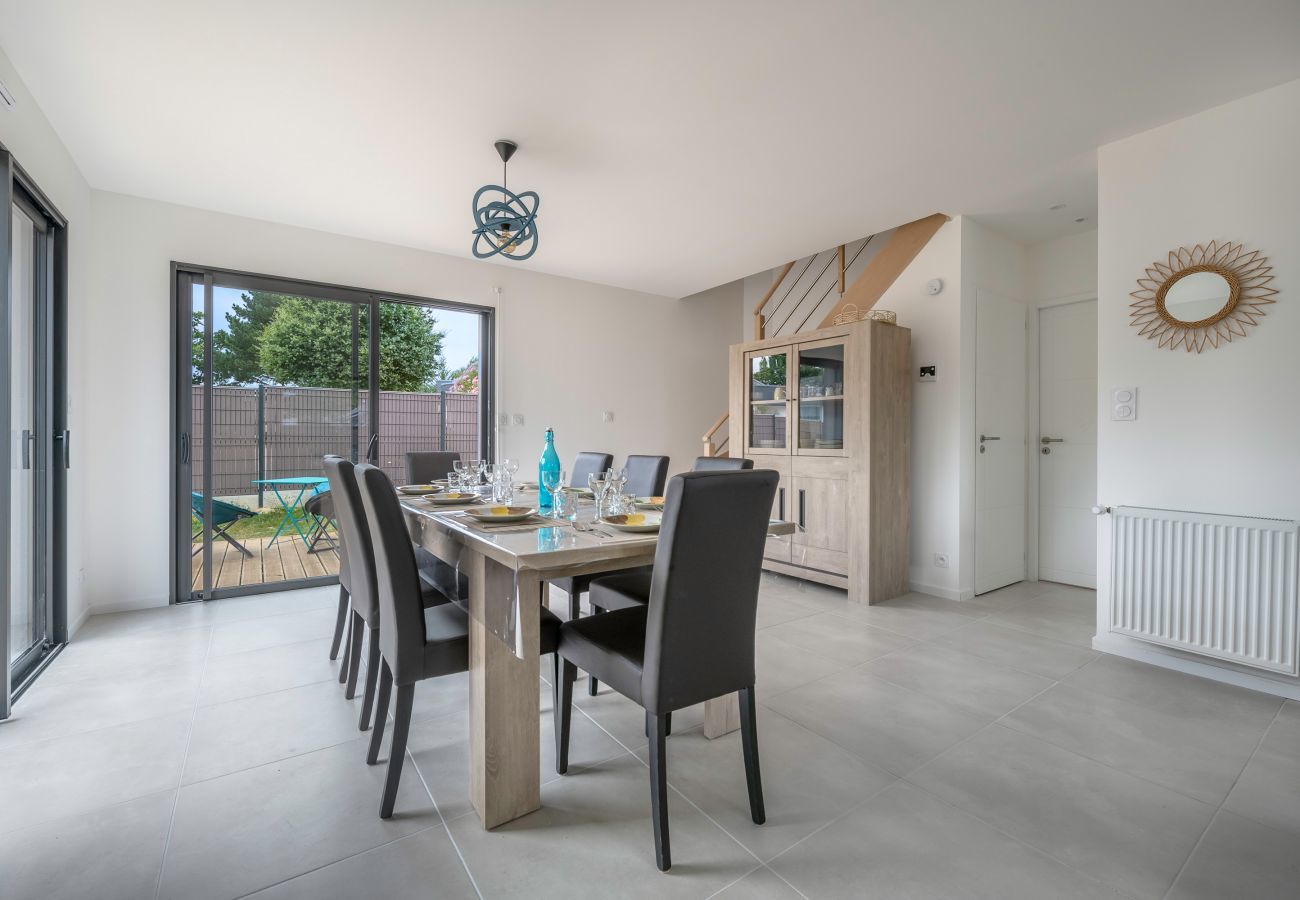Maison à Le Tour-du-Parc - Tour-du Parc - Maison moderne pour 8