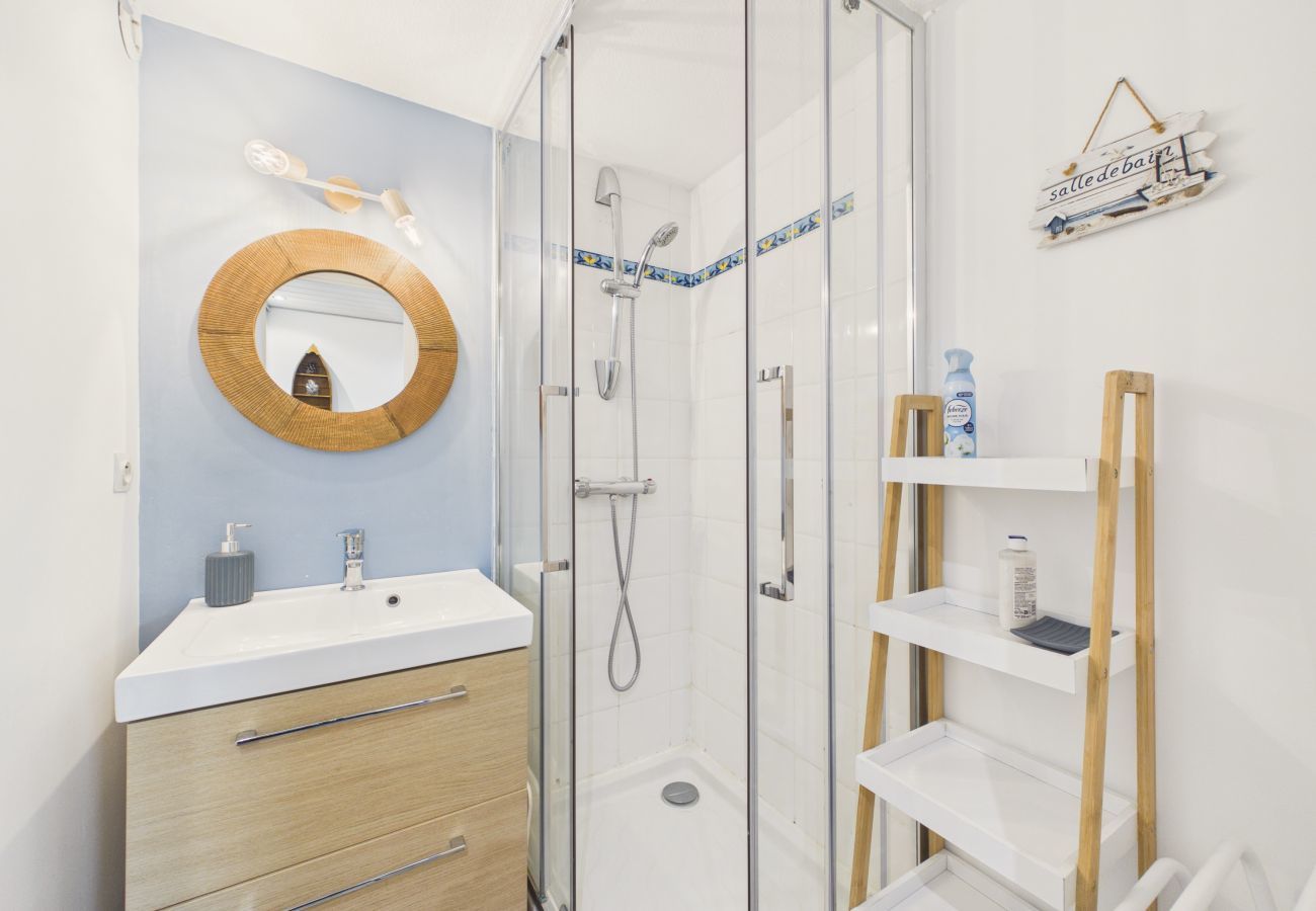 Maison à Saint-Michel-Chef-Chef - Maison avec piscine à 200m de la plage