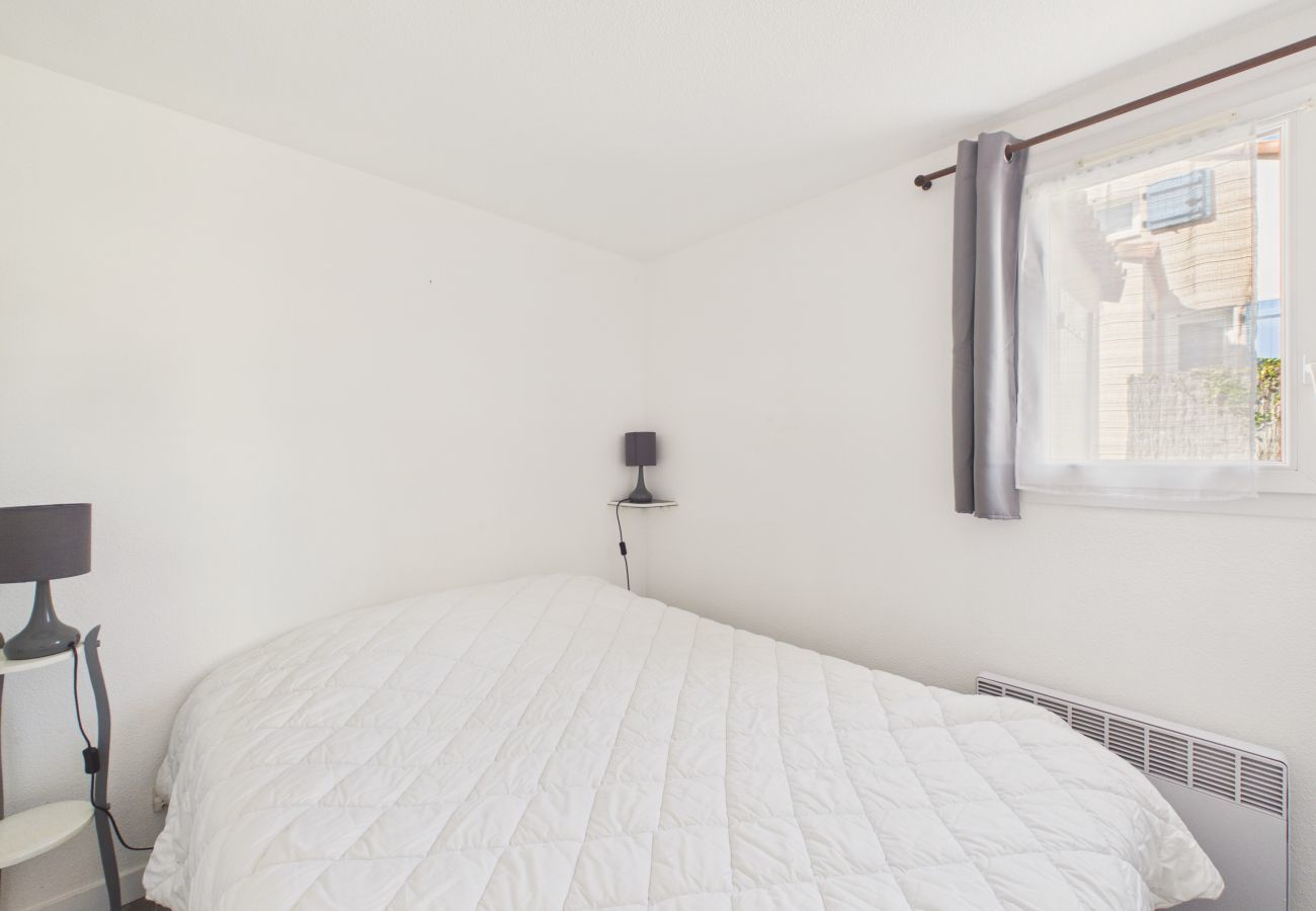 Maison à Saint-Michel-Chef-Chef - Maison avec piscine à 200m de la plage