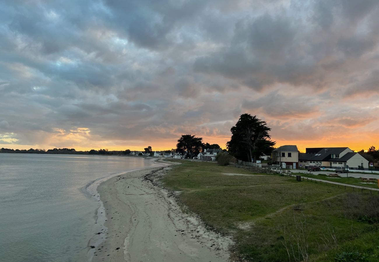 Maison à Le Tour-du-Parc - Maison neuve pour 8 - 500m plage du Rouvran