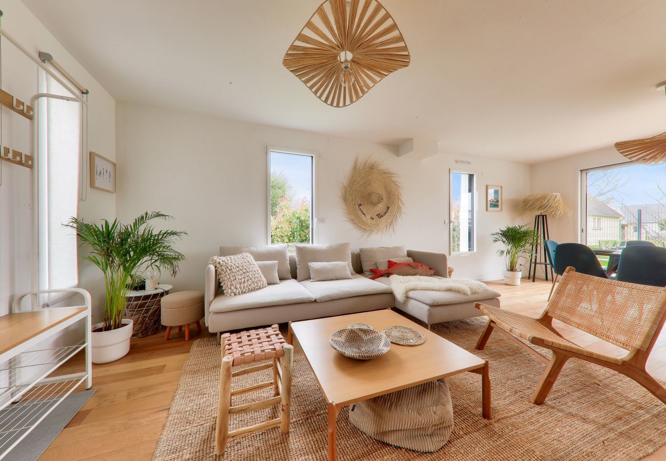 Maison à Le Tour-du-Parc - Maison neuve pour 8 - 500m plage du Rouvran