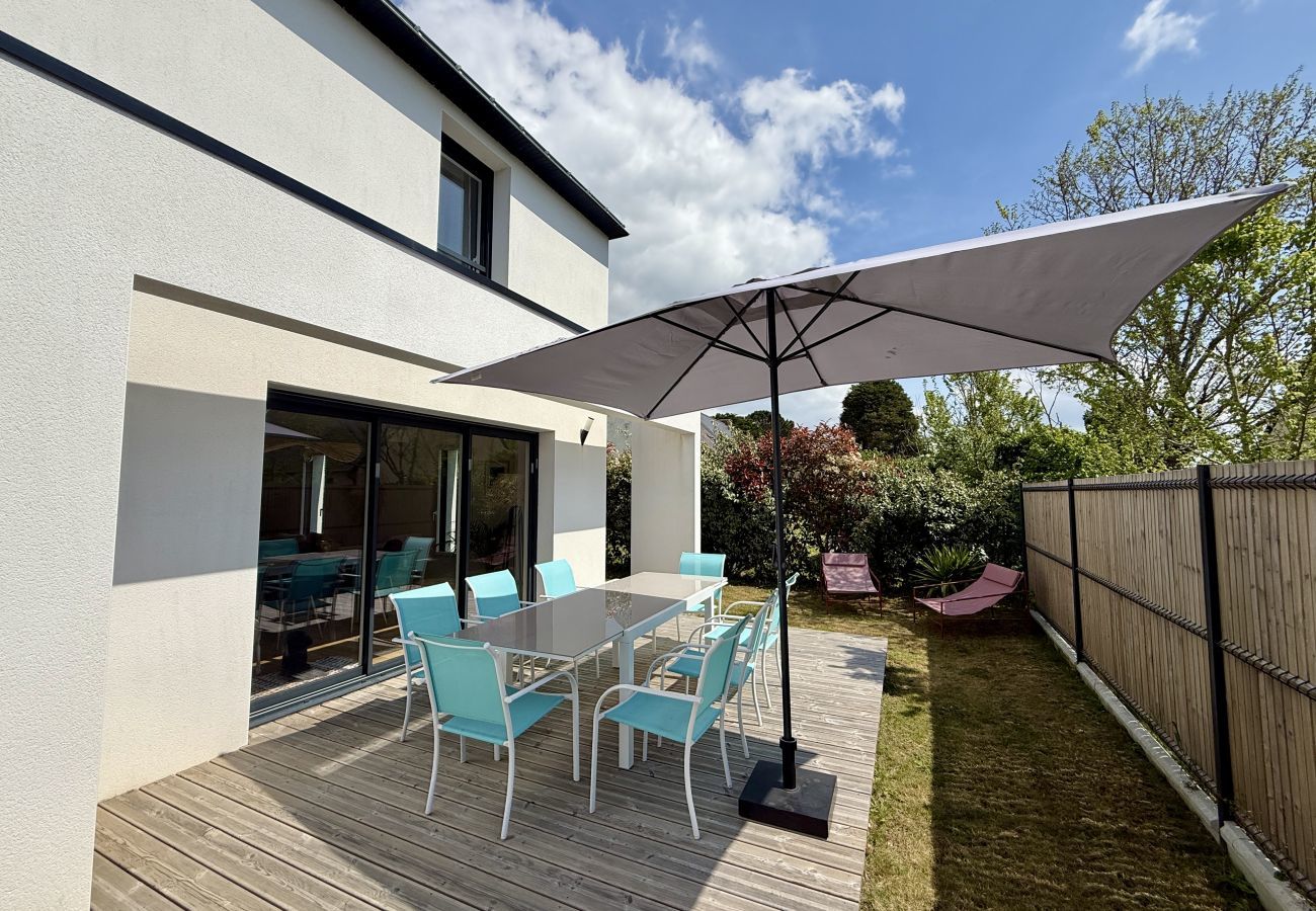 Maison à Le Tour-du-Parc - Maison neuve pour 8 - 500m plage du Rouvran